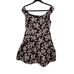 NWT Francesca's Black Pink Shimmer Floral Embroidered  Mini Dress Women M